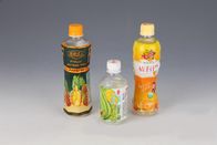 Etiquetas modificadas para requisitos particulares de la manga de encogimiento de calor del PVC del diseño para el empaquetado de la botella de agua del jugo
