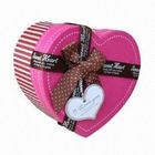 Caja de papel reciclada lujo decorativo en forma de corazón del regalo, caja de papel rosada para el chocolate