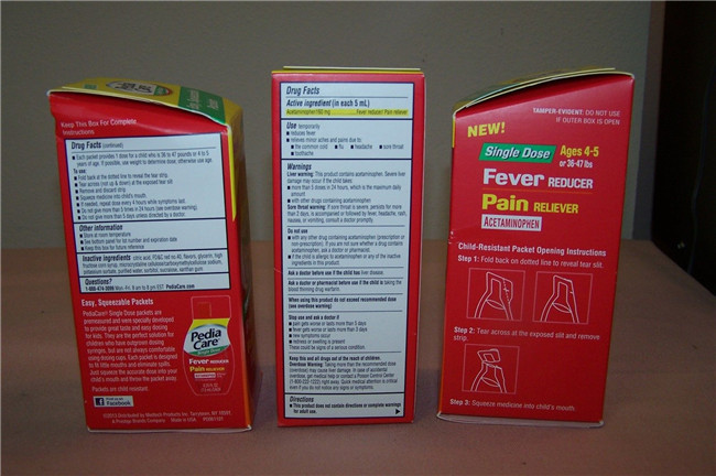 Paquetes acanalados modificados para requisitos particulares de la caja de papel con el sellado caliente, rojo
