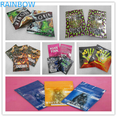 soporte del micrófono 120 encima del empaquetado del bolso de la hoja de moda con el Ziplock