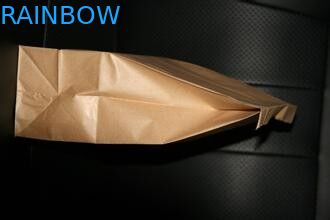 Las bolsas de papel modificadas para requisitos particulares impresas logotipo de Brown, se llevan se levantan el bolso