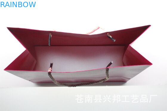 Papel de Kraft modificado para requisitos particulares color de lujo de las bolsas de papel con la impresión del logotipo