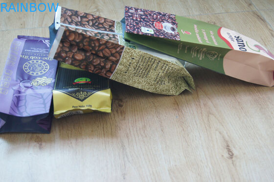 Bolsitas de té mates laminadas lado del final del escudete que empaquetan la impresión colorida con la válvula