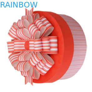 Cilindro de papel - rosa de empaquetado formado de la caja de regalo para la torta de cumpleaños