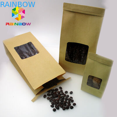 La aduana imprimió el papel de Kraft alineado hoja se levanta el bolso de la bolsa con la ventana clara para el grano de café