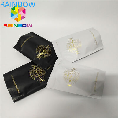 Los bolsos plásticos 500g del escudete de la parte inferior de la cremallera se levantan la bolsa que se puede volver a sellar del ziplock del café