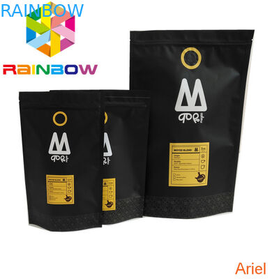 El empaquetado negro mate del bolso del bocado de la cremallera plástica se levanta la bolsa que se puede volver a sellar del ziplock del café