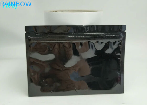 La hoja plástica se levanta la bolsa que empaqueta el color sellado lado de tres CMYK para el regalo de la joyería