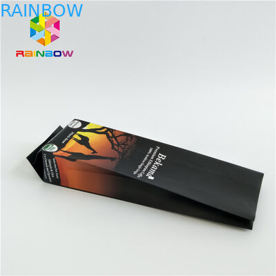 El escudete del lado del papel de Kraft se levanta las bolsas del café, impresión de encargo sellada de las bolsas de plástico