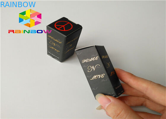 Caja grabada en relieve del papel de imprenta que empaqueta el pequeño producto básico con la ventana