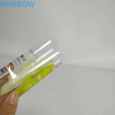 Bebida en botella que empaqueta la funda material del encogimiento de la etiqueta engomada del ANIMAL DOMÉSTICO de la película plástica