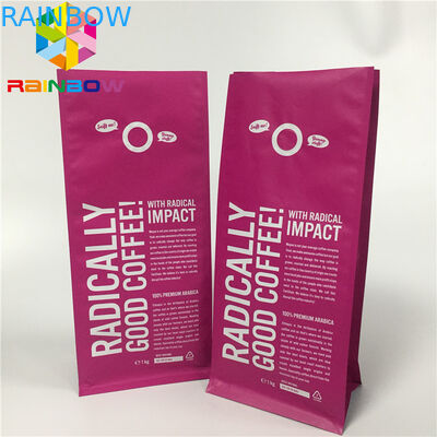La bolsa del papel de aluminio que empaqueta, se levanta la parte inferior plana de los bolsos de café con la válvula
