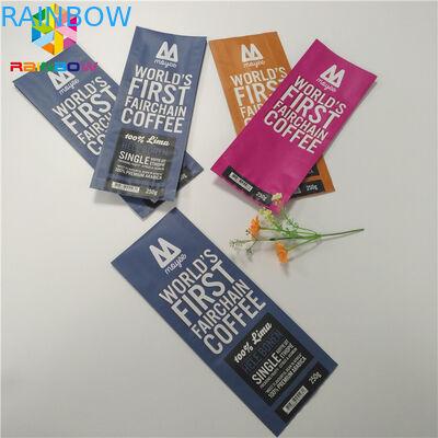 Bolsa acabada mate de la hoja del sello del patio que empaqueta el bolso de café lateral del escudete con la válvula