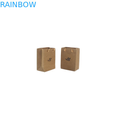 Doypack se levanta la pequeña bolsa de papel hecha a mano de Kraft de la bolsa reciclada con la manija