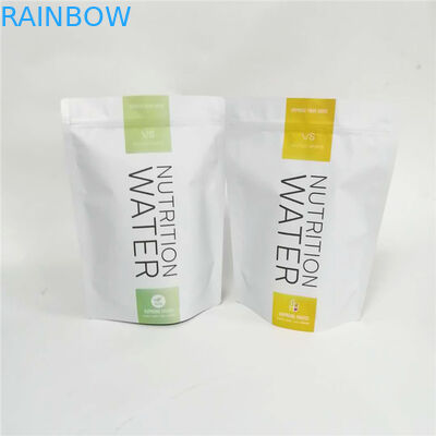 las nueces de empaquetado del papel de aluminio de las nueces de leche del batido del polvo mezclado de encargo de la proteína se colocan encima de bolsos