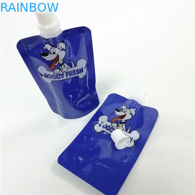 La bolsa de impresión de encargo del canalón que empaqueta la invitación líquida del perro del alimento para animales 100ml se coloca encima de bolsos