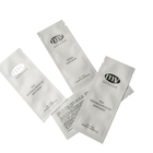 El logotipo de empaquetado cosmético impreso blanco de los bolsos del skincare modificó las bolsitas líquidas de la crema hidratante para requisitos particulares