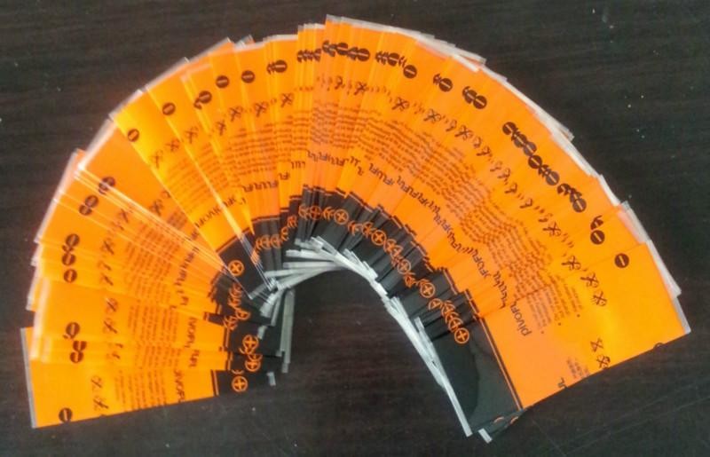 La industria de las bebidas imprimió la etiqueta plástica del encogimiento de las etiquetas de la funda del encogimiento para la forma Bottole