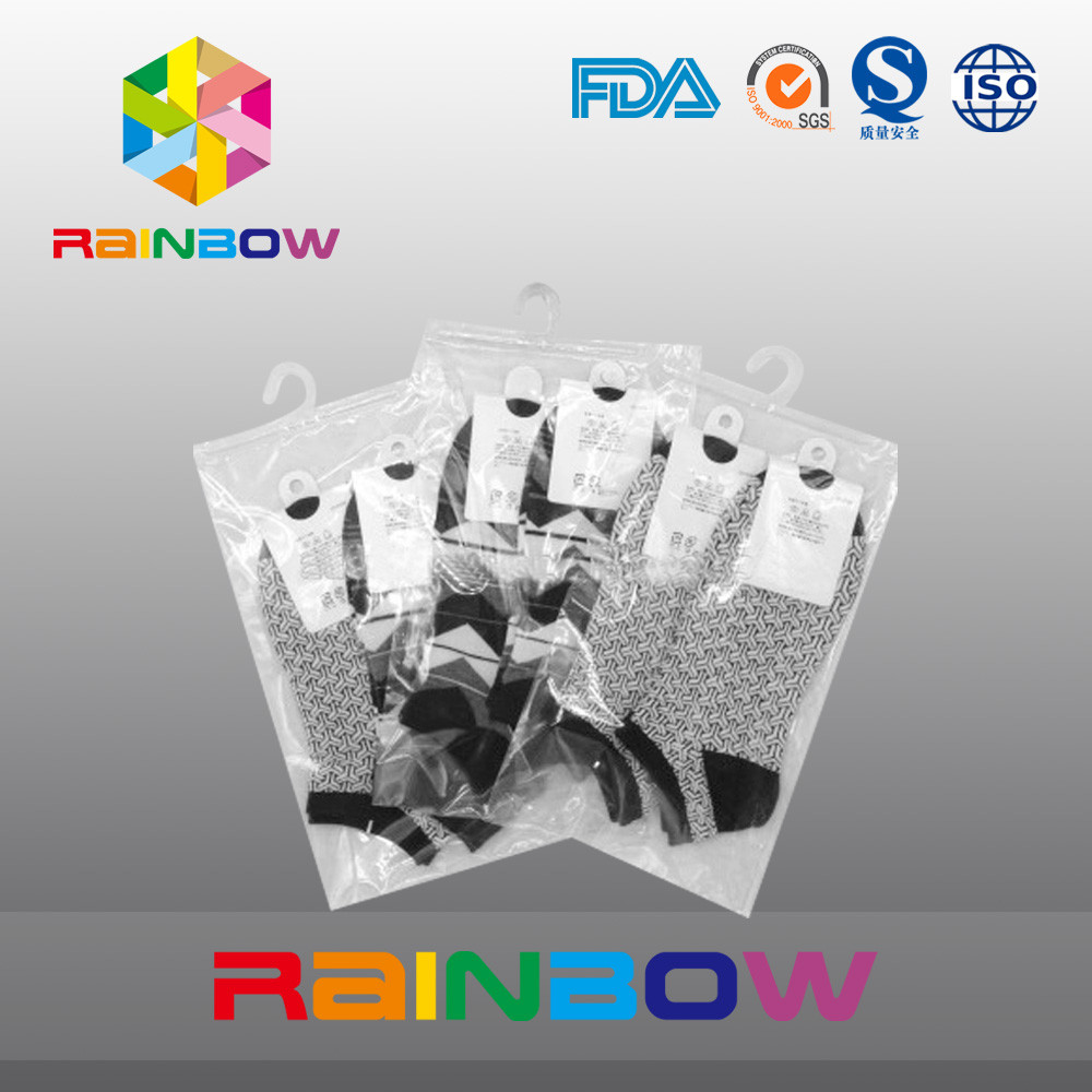 Modifique el bolso Ziplock del plástico transparente de la impresión del logotipo/el bolso del gancho para requisitos particulares de la ejecución con la cremallera
