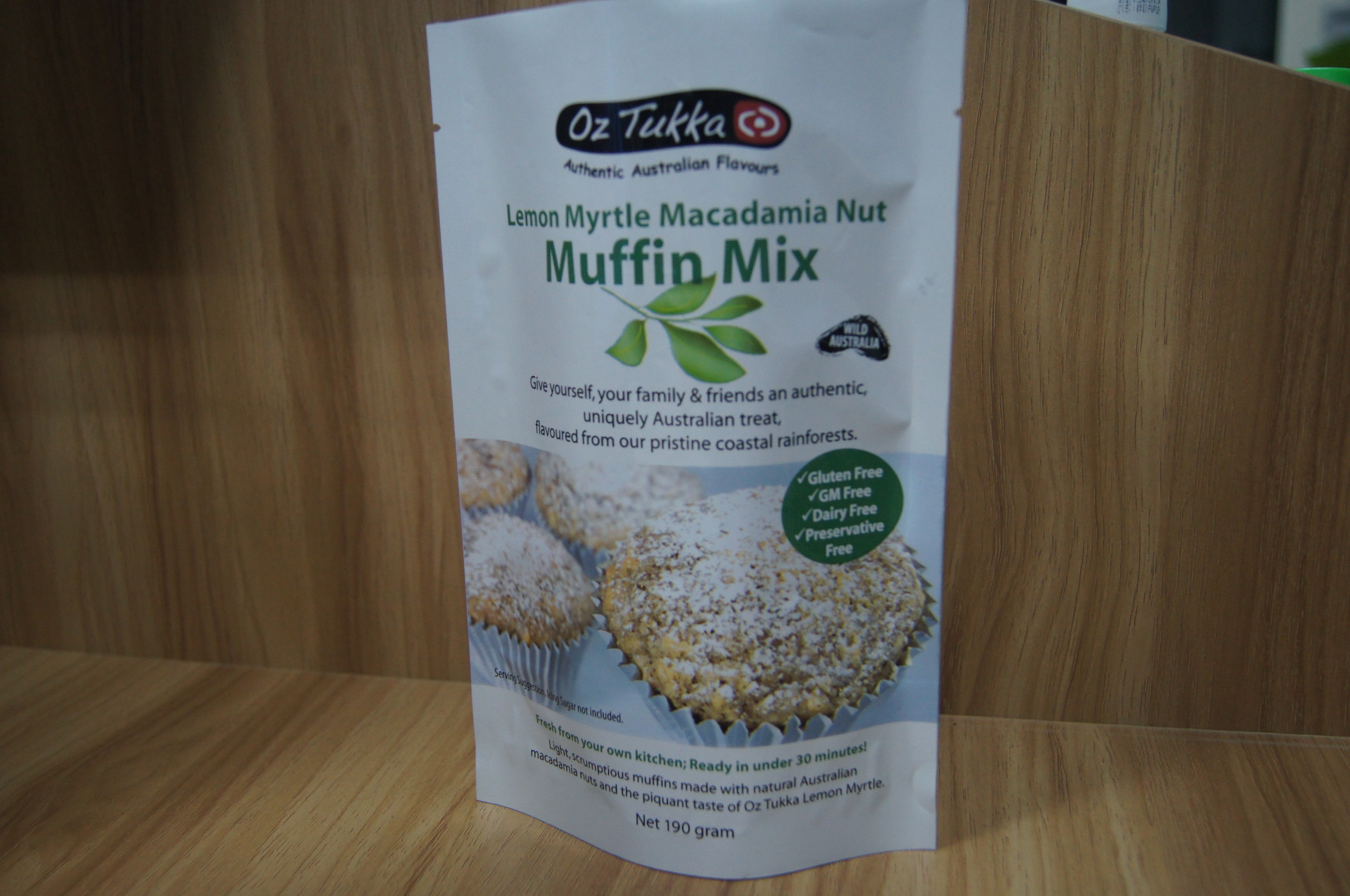 Vivos impresos colocan para arriba las galletas del papel de aluminio que empaquetan bolsas rematan la soldadura