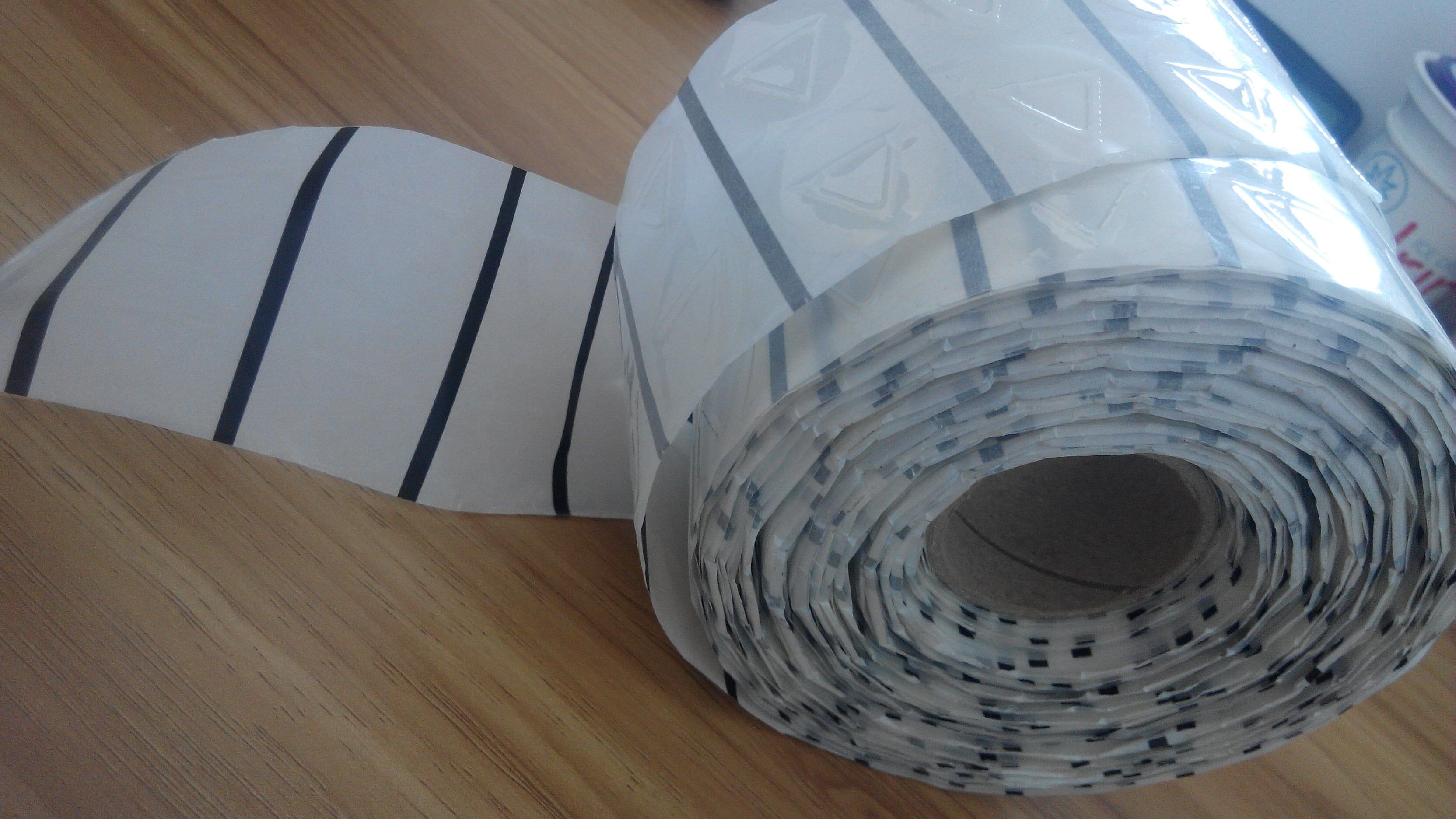 Etiquetas táctiles de encargo de la manga del encogimiento de la etiqueta de advertencia del hombre ciego con el rollo para la botella