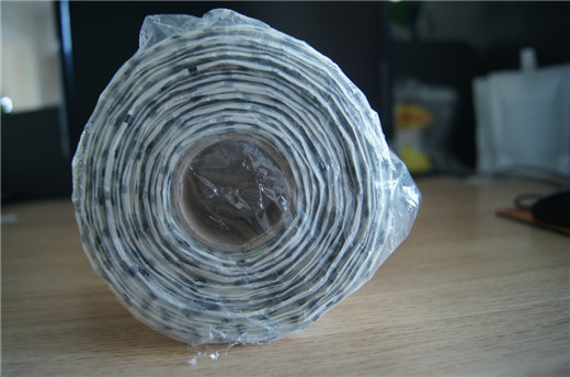 Rollo transparente de la etiqueta engomada del triángulo de las etiquetas de la manga del encogimiento 2500pcs con Braille