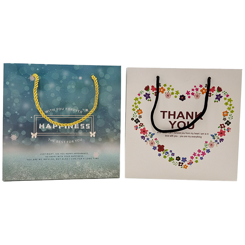 Bolsas de papel de compras personalizadas Logotipo impreso reciclable biodegradable marrón de embalaje plano Bolsa de papel Kraft con torcido Ha