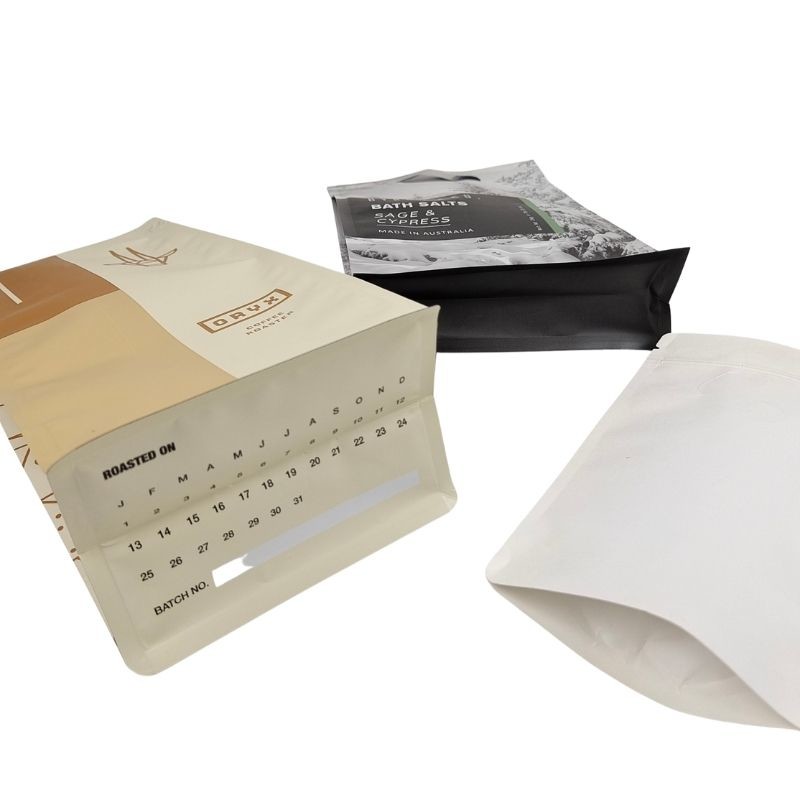 Productos de la demanda de los clientes Bolsas de fondo con boquillas personalizadas Pedidos personalizados