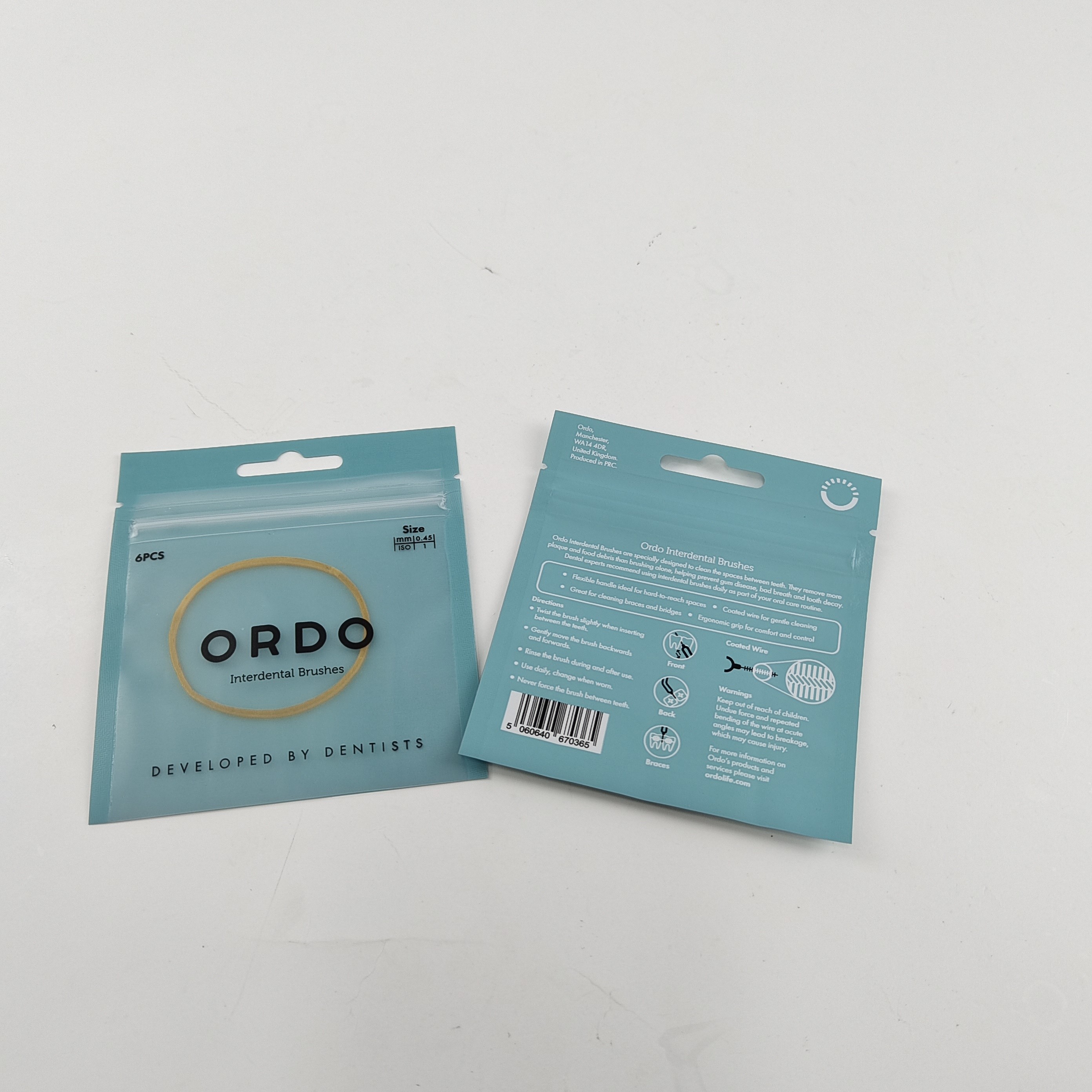 Envases para el cuidado de los dientes con cremallera