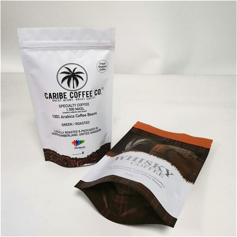 Impresión colorida Matt Finish Tamaño y diseño personalizados Necesidades de papel de aluminio Mylar Doypack