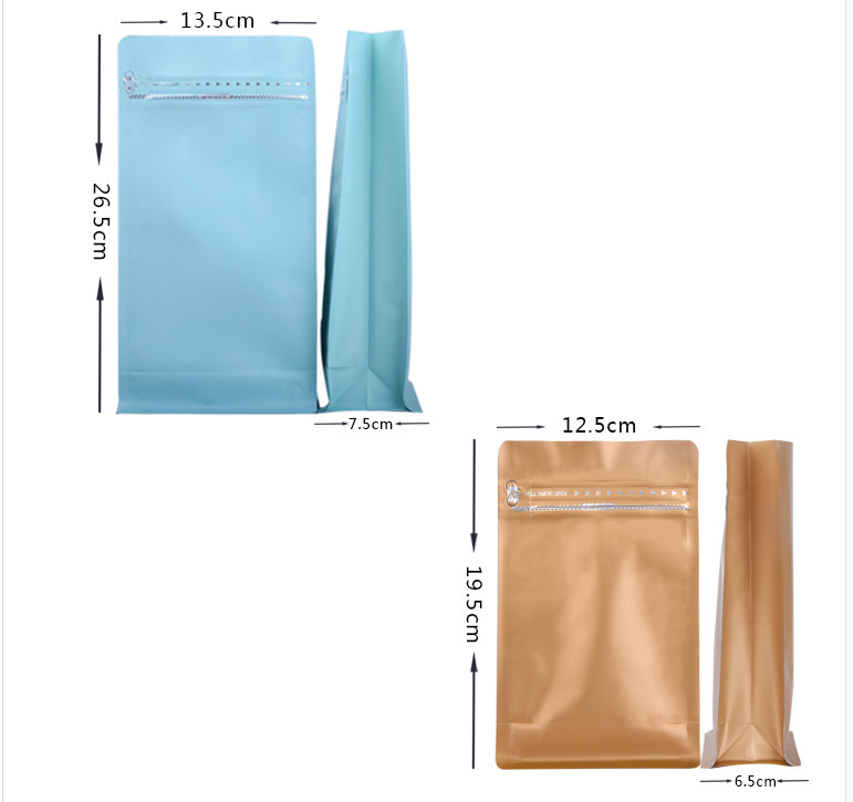 El empaquetado negro mate reutilizable de las bolsas plásticas se levanta la bolsa para el grano de café