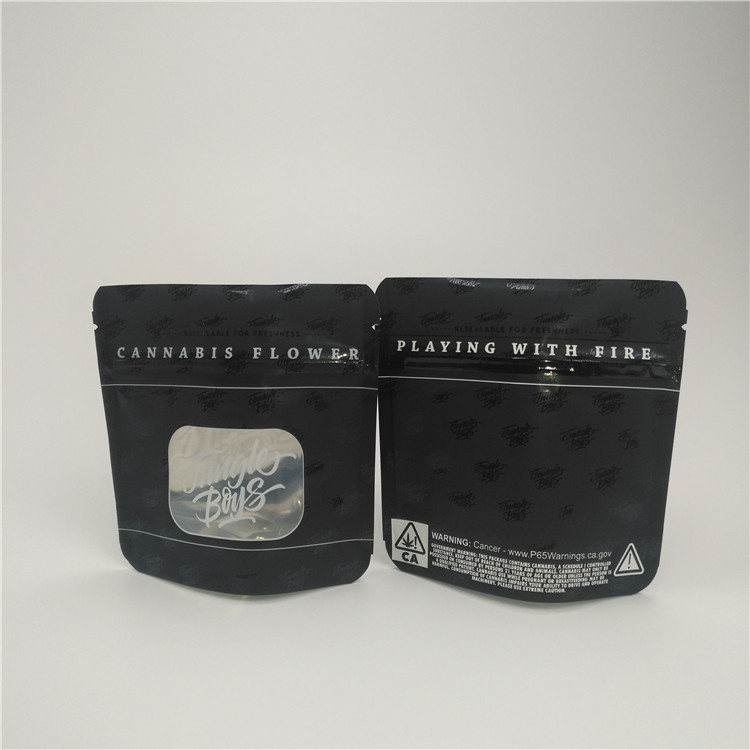 El papel de aluminio negro mate de Mylar se levanta el empaquetado médico de la hoja del tabaco de la bolsa