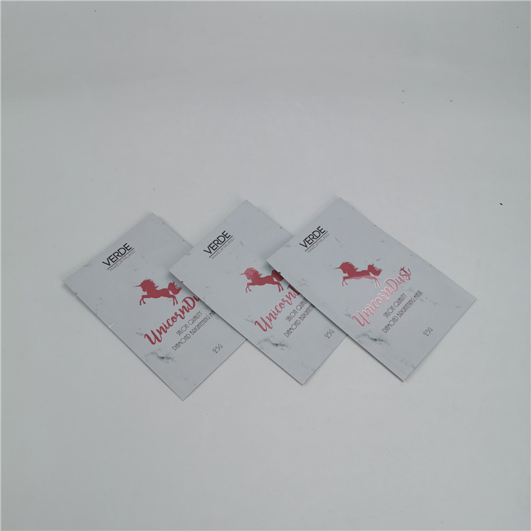 El papel de aluminio de encargo se levanta la bolsa, bolso sellado tres lados para la bolsita de las semillas del caramelo de la comida