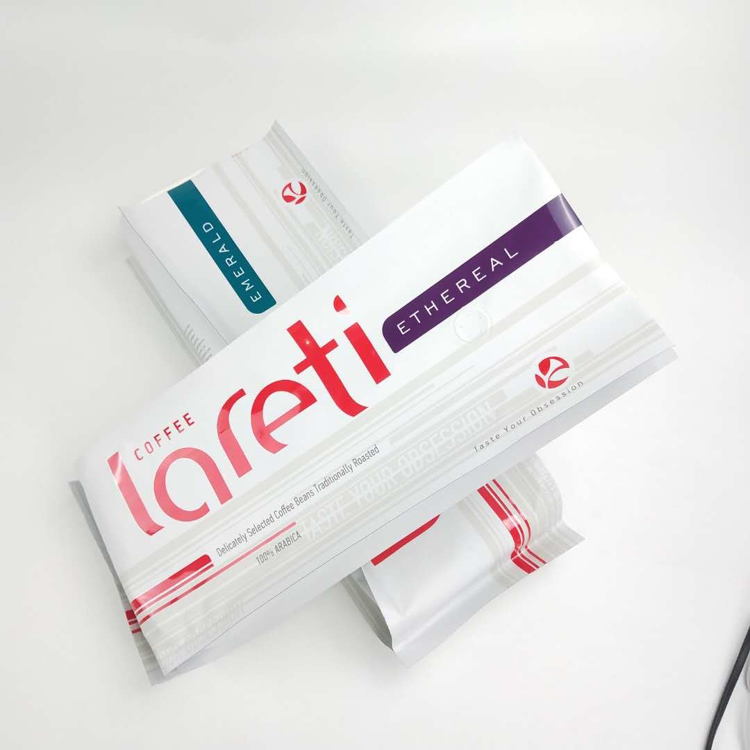 Matt Film Side Gusset Bag que se puede volver a sellar de encargo con la válvula del papel de aluminio para el café Bean Packaging Pouch