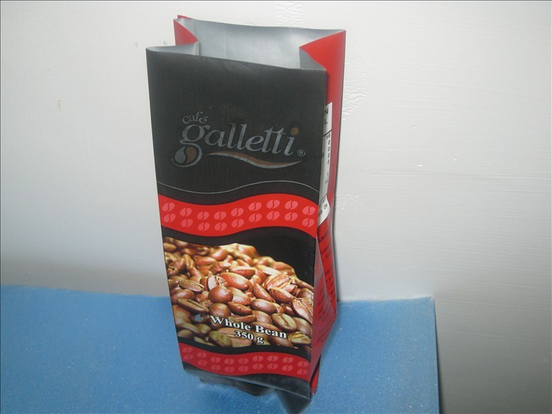 La salida no- modificó bolsos del escudete para requisitos particulares del lado/de la parte inferior del color