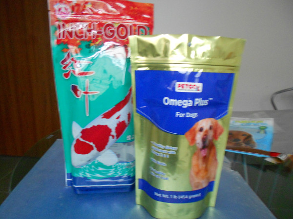 El fotograbado 130mic impreso trampa se levanta los bolsos para el alimento para animales