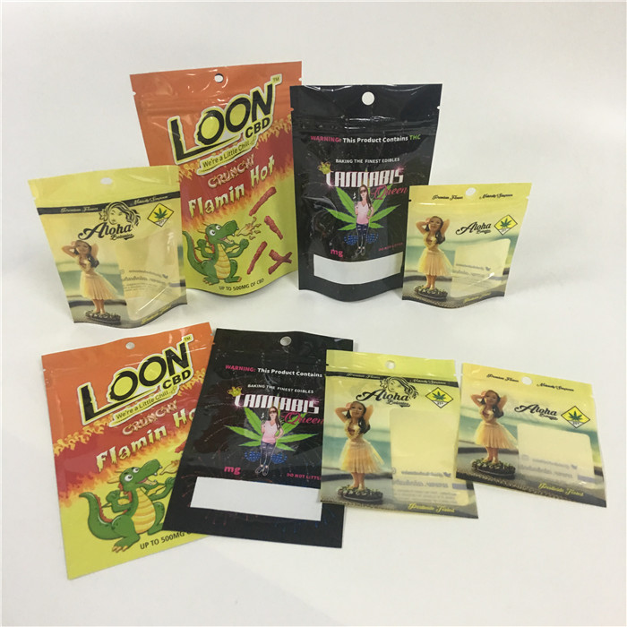 Huela la prueba que el Ziplock que se puede volver a sellar empaqueta bolsos olográficos plásticos de la forma irregular